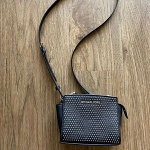 Michael Kors Selma Crossbody Mini